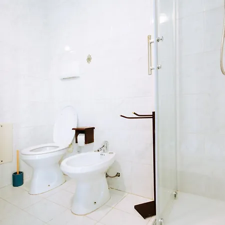 Free Parking - All'ombra Dell'eremo Apartamento Marano di Napoli